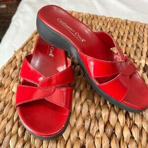Coldwater Creek Red Slide Sandals Size 6M Patent Leather Upper